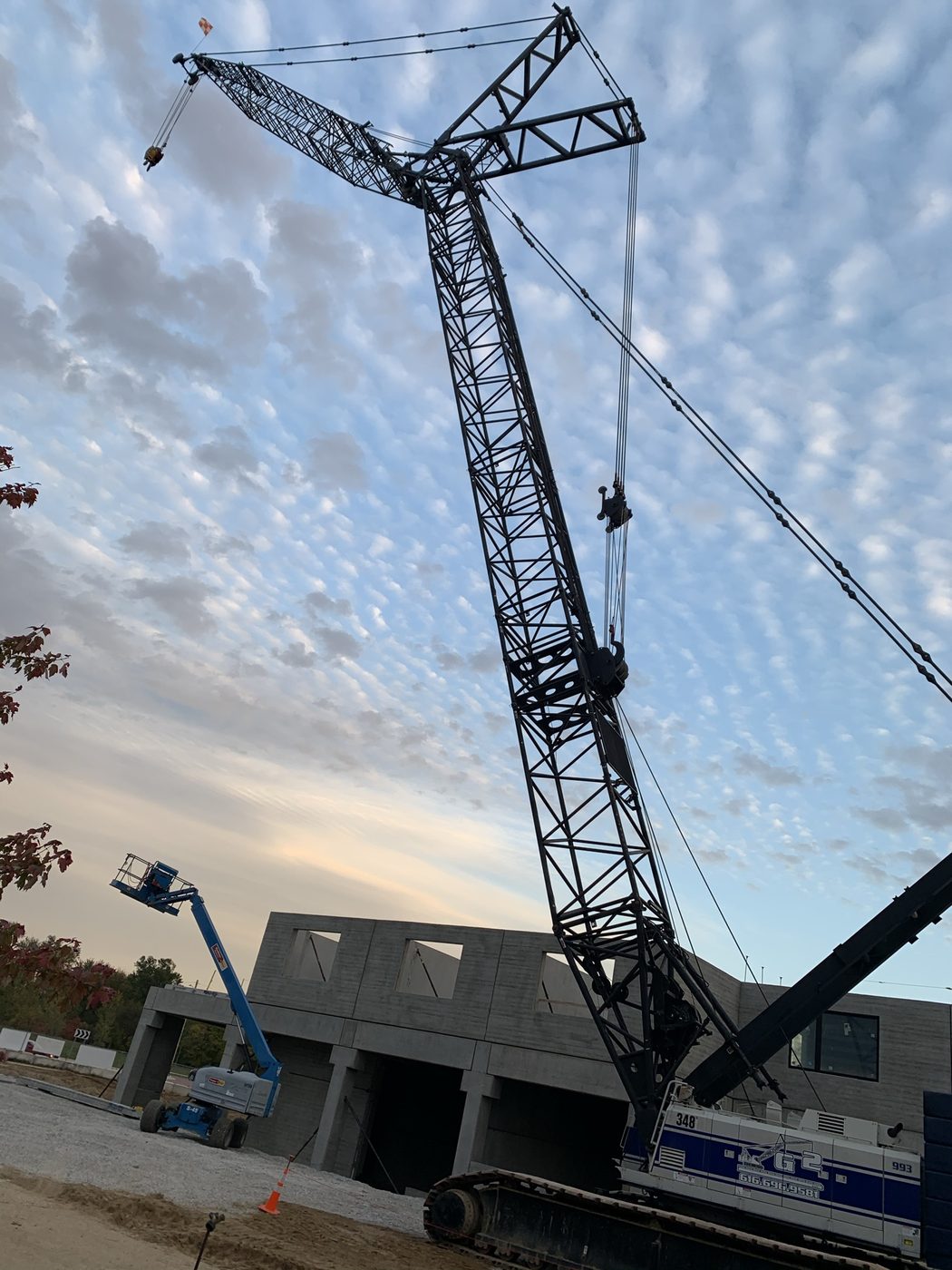Harrison Circle, crawler crane erecting the concrete structure