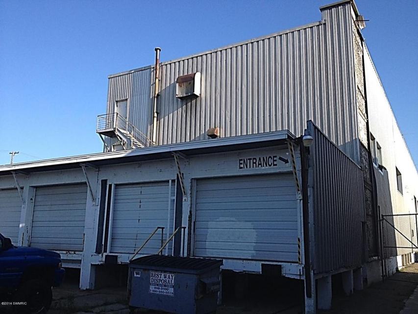 Walbridge Common, loading dock entrance